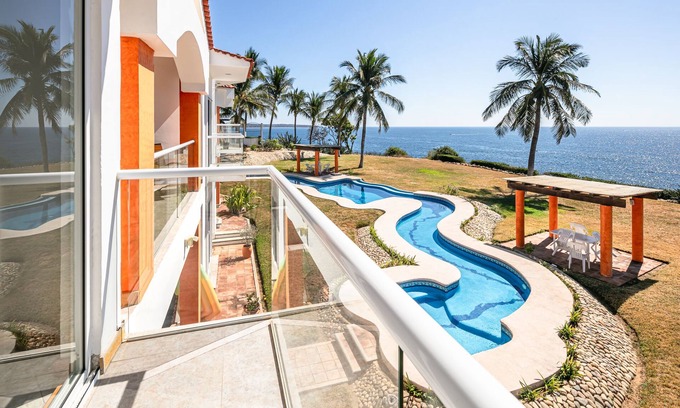 Carrizalillo Apartment | Amazing View From Every Room close to Rinconada