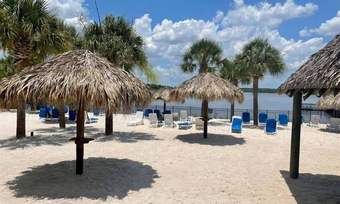 Bahama Bay Villa | Amazing Villa Near Disney At The Bahama Bay Resort 2 Bedroom Villa by RedAwning