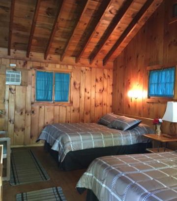 Lake George Hotel | Amber Lantern Motel