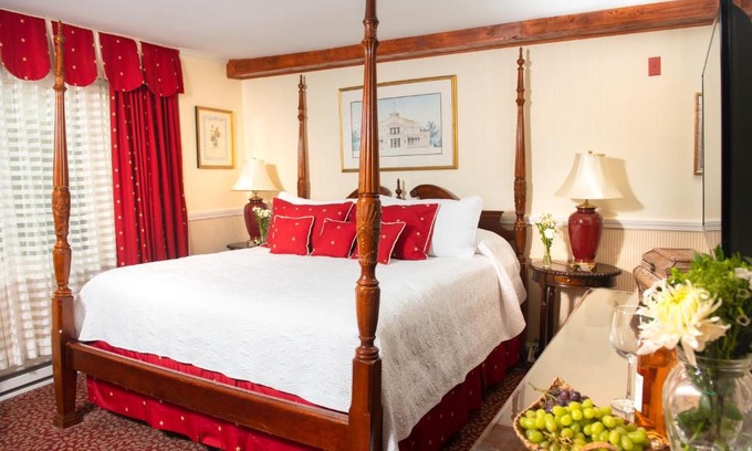 Newport Hotel | America's Cup Inn Newport