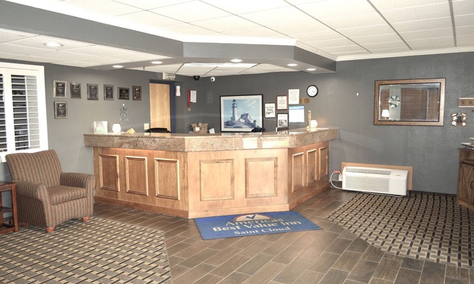 St. Cloud Hotel | Americas Best Value Inn & Suites St. Cloud