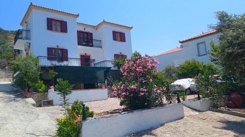 Anaxos Apartment | Anessis Cosmos