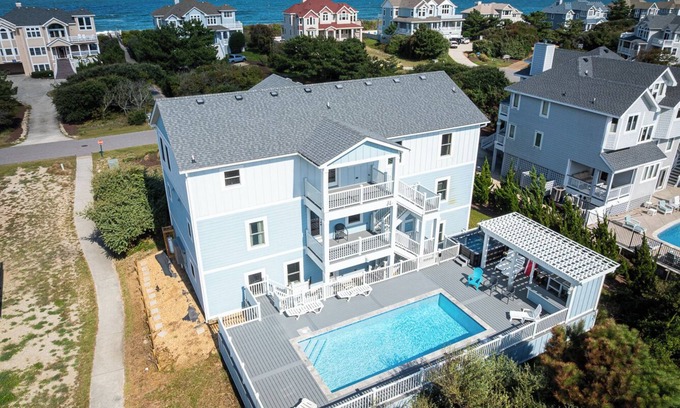 Pine Island House | Angelo del Mare - C6460. Pine Island 9 Br, Pool, Hot Tub, Elevator, Open Year Rnd