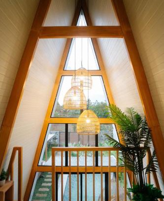 Tuy Villa | Antwans Cabin