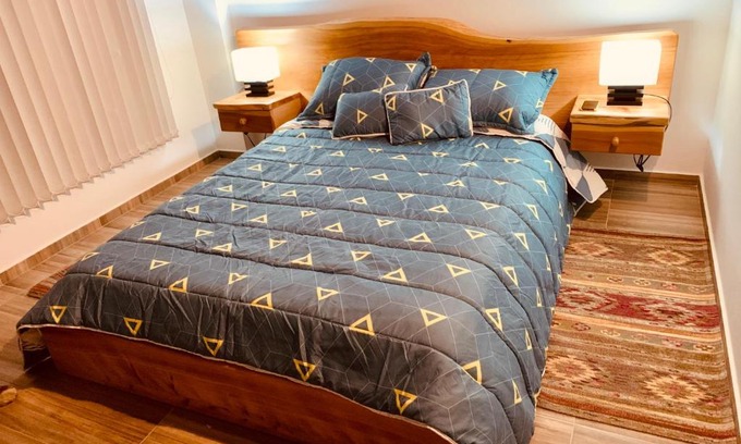 Zipaquira Apartment | Apartamento zona colonial lindísimo (102)