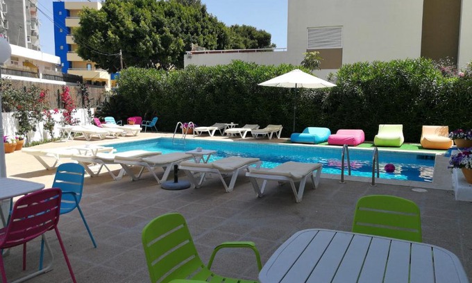Ibiza Town Apartment | Apartamentos Es Cantó