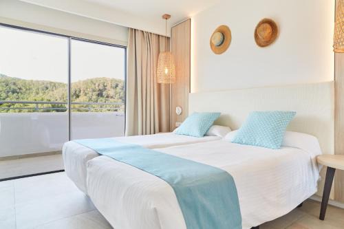 Puerto San Miguel Apartment | Apartamentos San Miguel Park & Esmeralda Mar