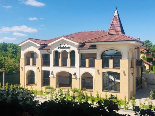 Velky Meder Apartment | Apartmánový dom Andalusia