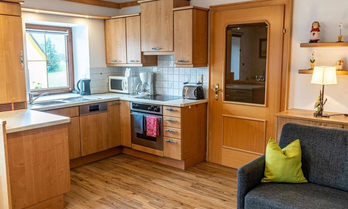 Mariapfarr Apartment | Apartment/1st Upstairs/1 bedroom/shower/WC - Mandl, Haus