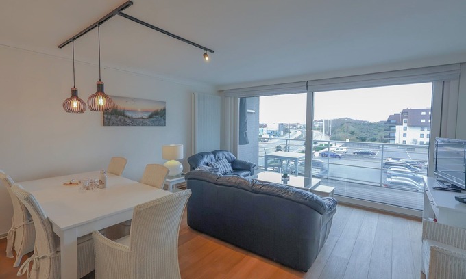 Oostduinkerke-Bad Apartment | Apartment by the Coast in Belgium