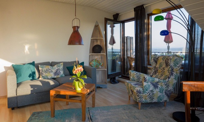 Daisendorf Apartment | Apartment-Deluxe-Private Bathroom-Balcony