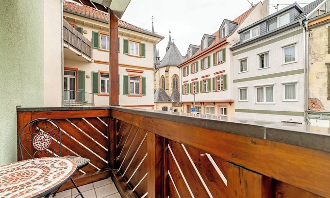 Bad Kreuznach Apartment | Apartment 'Ferienwohnung Liane' with Balcony and Wi-Fi