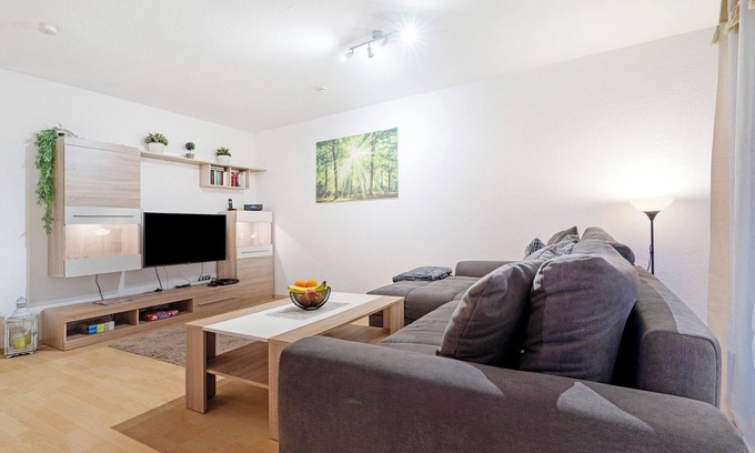 Leutesheim Apartment | Apartment 'Ferienwohnung Rheinvorland' with Balcony and Wi-Fi