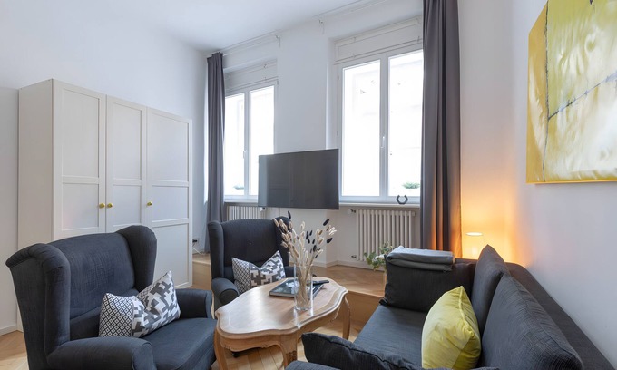 Bamberg Apartment | Apartment 'Fewo Romeo Und Julia' with Private Terrace and Wi-Fi