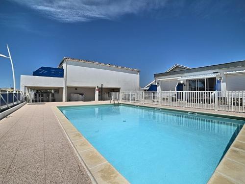 La Cotiniere Apartment | Apartment Horizon by Interhome