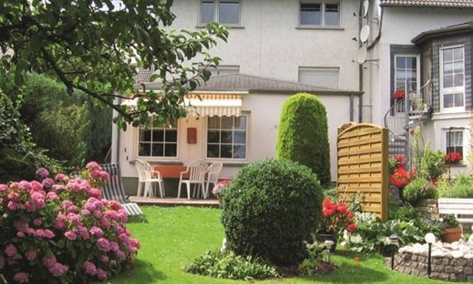 Bettenfeld Apartment | Apartment house Ludwine - 3 bed apartment -NR-