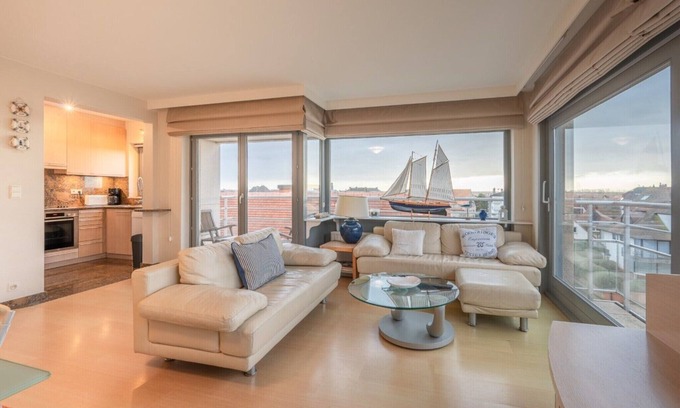 Heist Apartment | Apartment in Knokke-Heist with Sea Views