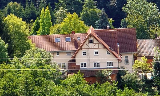 Neusatz House | Apartment in Murbachhof up to 10 people. Cooking possible