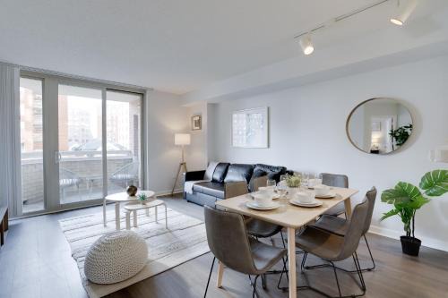 Crystal City Apartment | Apartment Just Steps from Ballston Subway Station