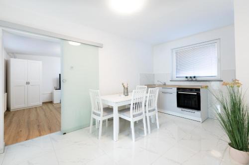 Maribor Apartment | Apartment Pohorje Sun - whole house