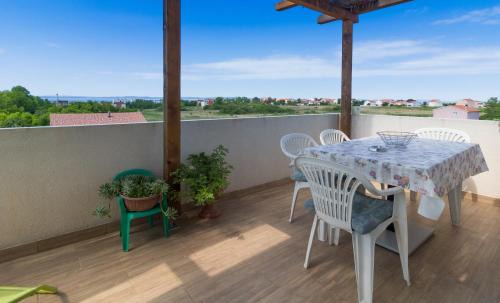 Privlaka Apartment | Apartment Tia - by TA Leut Agency
