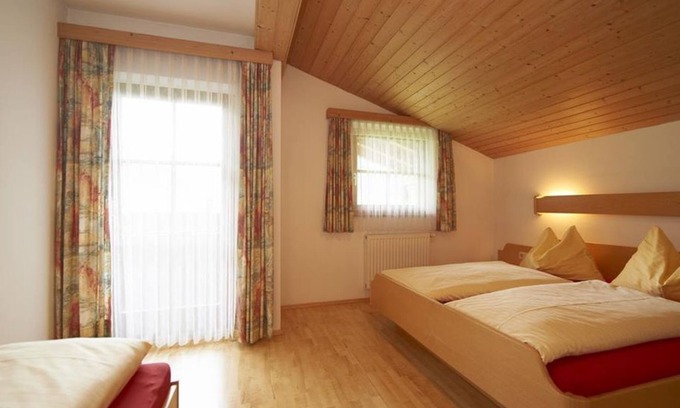Flachau Other | Apartment type 2 (4-5 persons/2 bedrooms, 1 WSR) - Ferienwohnungen Kohlmaisgut