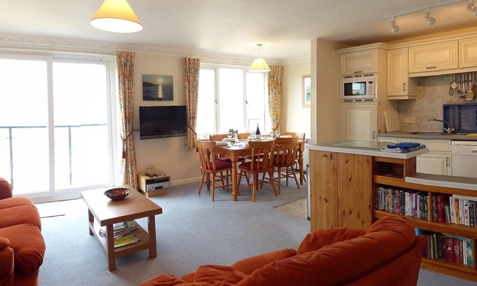Putsborough Apartment | Apartment With Panoramic Sea Views, Balconies And Indoor Swimming Pool