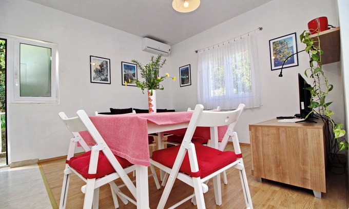 Polace Apartment | Apartments Nodilo