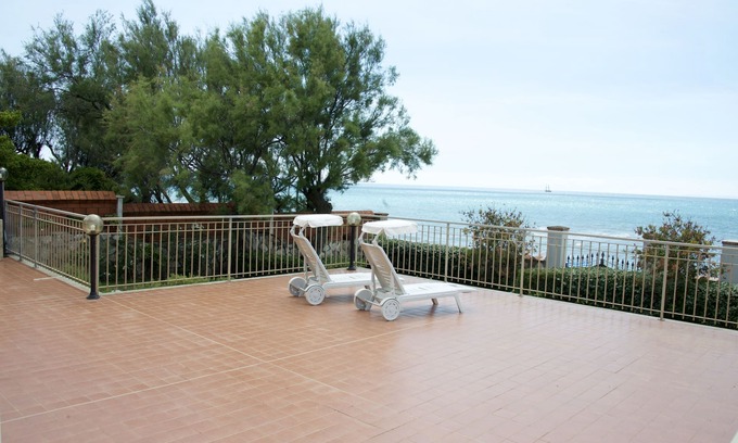 San Vincenzo House | APARTMENTS ONDA ETRUSCA