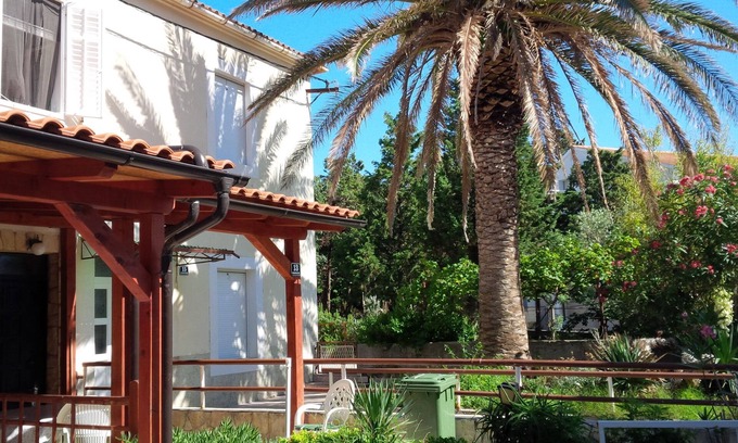 Novalja Hotel | Apartments Smoky