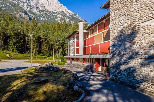 Borca di Cadore Apartment | Appartamenti Corte Residence
