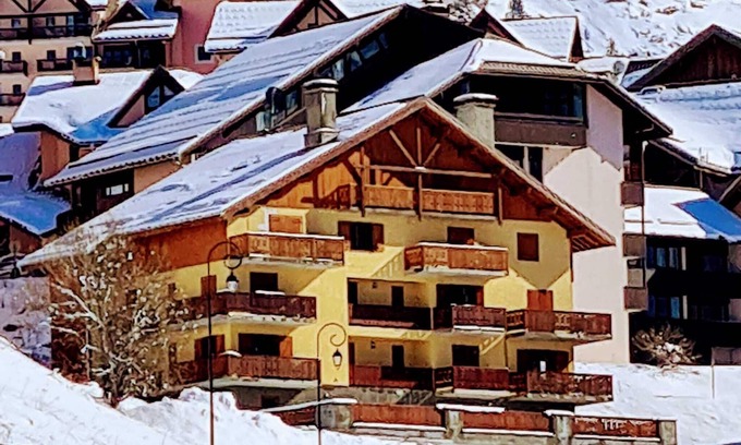 Valmeinier Apartment | Appartement à Valmeinier 1800. Garage et Cave à Skis