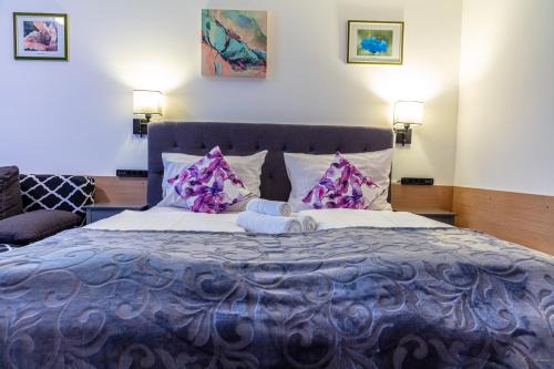 Neuhaus am Inn Apartment | Apparthotel Alte Innbrücke-24Std-Self-Check in-Haustiere Willkommen