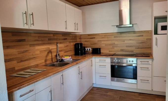 Bruck an der Grossglocknerstrasse Apartment | Holiday apartment Bruck an der Großglocknerstraße for 1 - 6 persons with 2 bedrooms - Holiday apartm