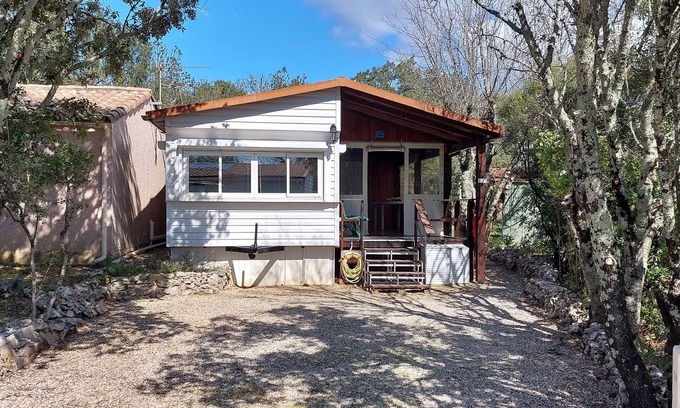 Mejannes-le-Clap House | Atypical country cottage-style mobile home, quiet and bucolic