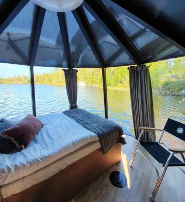 Kivipera Boat Rental | AuroraHut, Overwater Hut