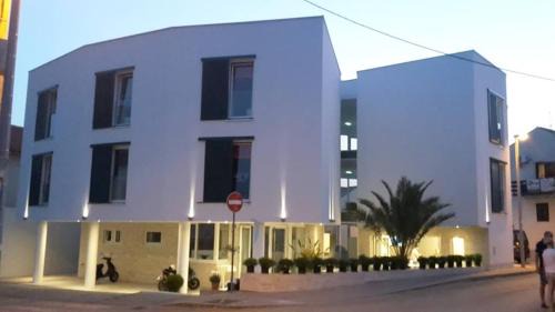 Novalja Hotel | Avis Hotel
