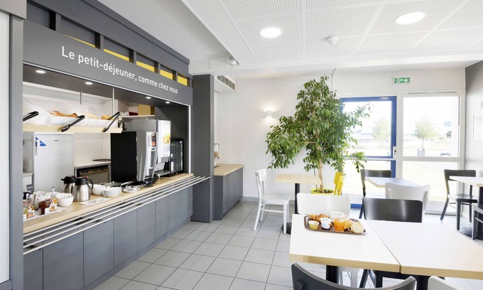 Bourges Hotel | B&B HOTEL Bourges (2)