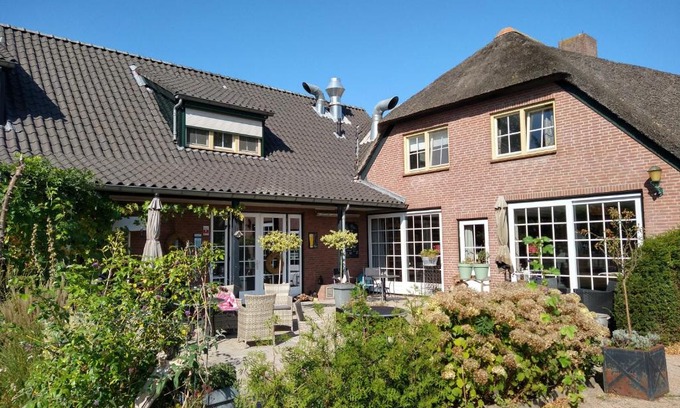 Kaatsheuvel Hotel | B&B-Hotel de Joremeinshoeve