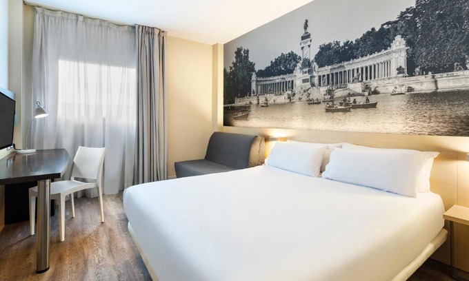 Rejas Hotel | B&B HOTEL Madrid Aeropuerto T1 T2 T3