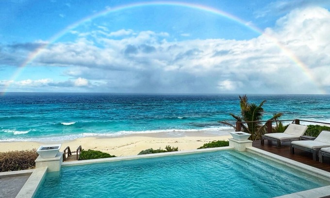 Great Guana Cay Villa | Bali Style Luxury Beach Front Pool Home with Amazing Views. 5 BR, 5.5 baths