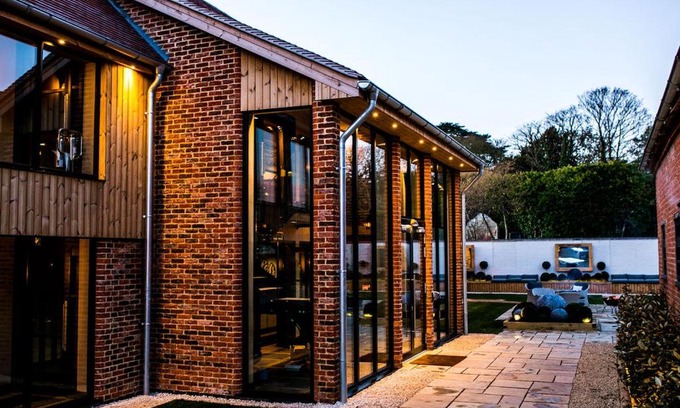 Stratford-upon-Avon Hotel | Baraset Barn Hotel