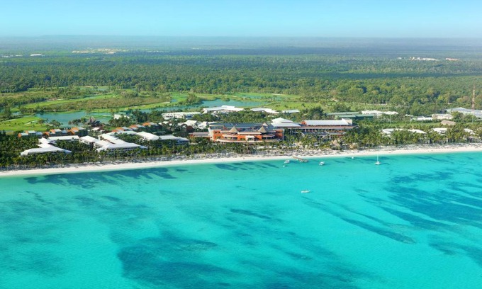 Playa Bibijagua Resort | Barceló Bávaro Palace All Inclusive