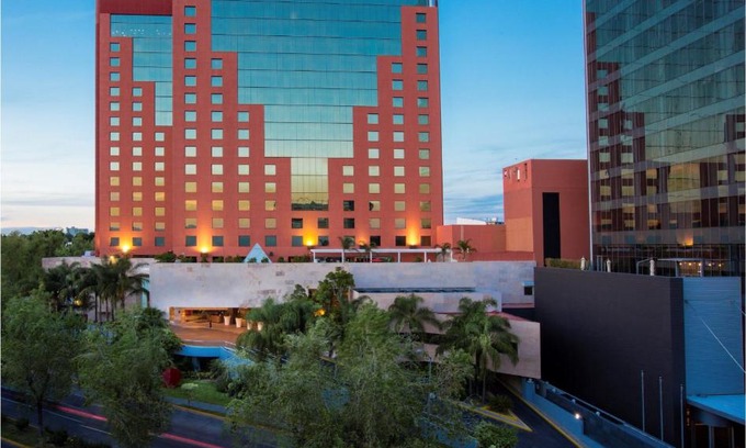 Zona Expo Hotel | Barcelo Guadalajara
