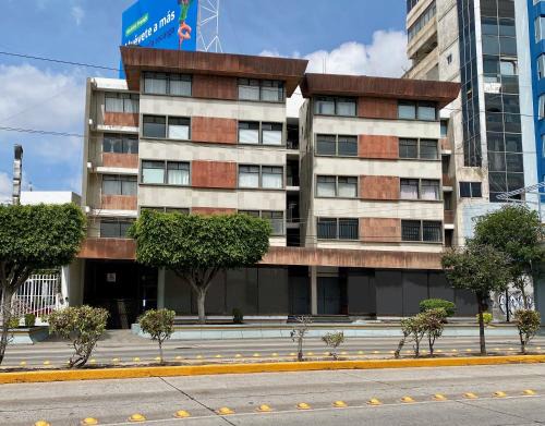 Leon Apartment | BaW Mateos 809P