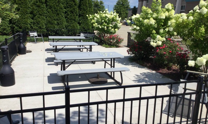 Mount Pleasant Hotel | Baymont by Wyndham Mt. Pleasant