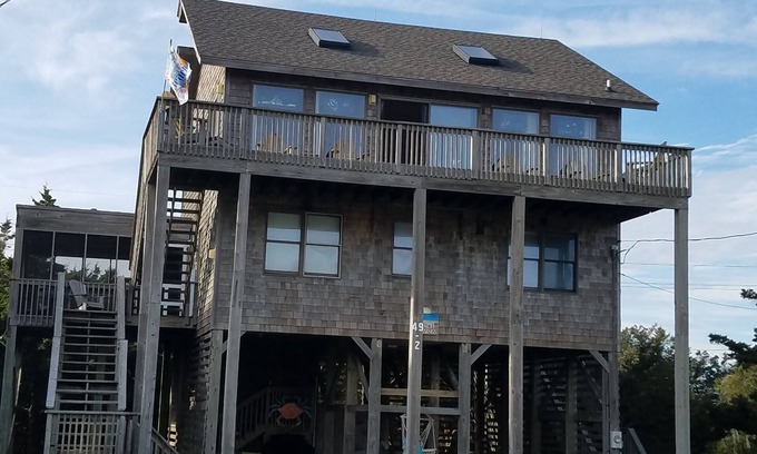 Avon House | Beach Blessings Beach, Oceanview, Hatteras Island, Avon, NC