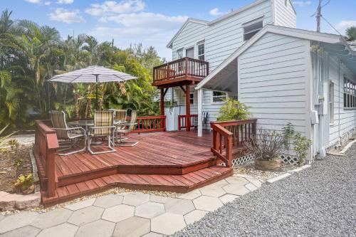 St. Pete Beach House | Beach House on the Sand
