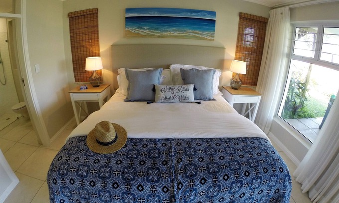 Selection Beach Cottage | BEACH MELODY, Luxury, Umdloti Beach, Airport 9 km. Sea-views. Brand new.