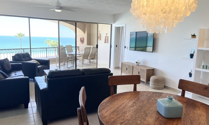 Puerto Penasco Resort | Beachfront Newly Remodeled Luxury Condo-Sonoran Spa W 410 -3BR 2 BA Next to pool